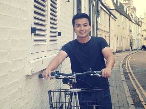 Phó giáo sư điển trai và trẻ nhất Việt Nam