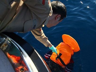 240 người nhập cư và tị nạn chết đuối ngoài khơi Lybia