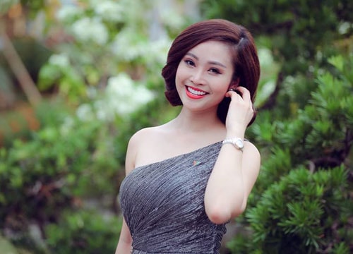 Quá khứ nhiều nước mắt của MC có nụ cười đẹp nhất VTV