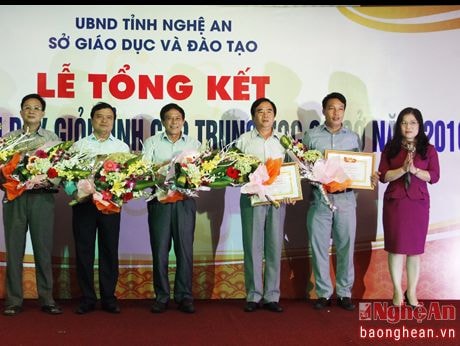 Tuyên dương 337 giáo viên dạy giỏi cấp tỉnh