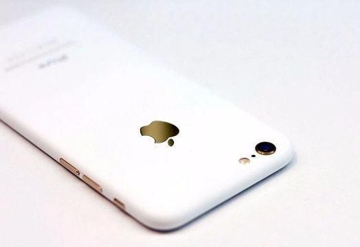 Apple sắp trình làng iPhone 7 và 7 Plus màu trắng?