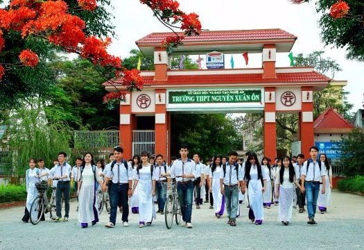 Tự hào về mái trường THPT Nguyễn Xuân Ôn