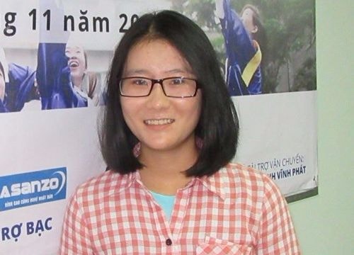 Nỗ lực tự học nữ sinh thủ khoa ở quê lúa