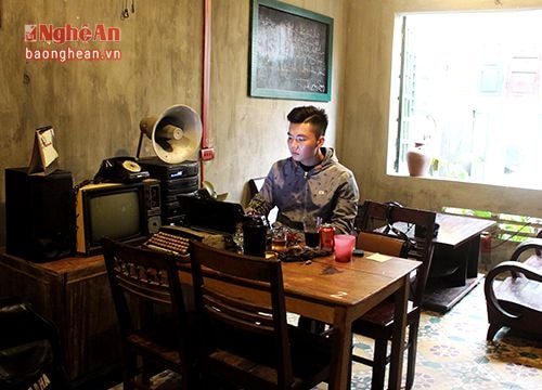 Trải nghiệm lý thú với 'cà phê thời bao cấp' ở thành Vinh