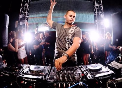 DJ top 10 thế giới Afrojack đến Việt Nam