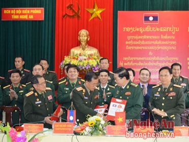 Giao ban công tác bảo vệ, giữ gìn an ninh trật tự biên giới Việt – Lào