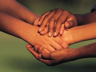 Khoan dung để gắn kết