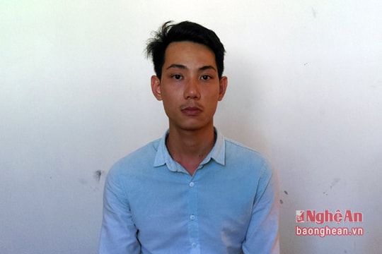 Đi hát karaoke, nam thanh niên vào 'nhảy' tiền chủ quán