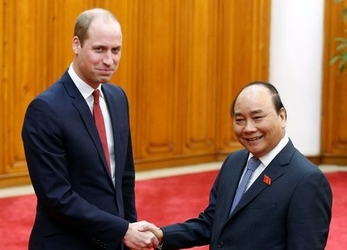 Hoàng tử Anh William gặp Thủ tướng Nguyễn Xuân Phúc