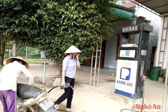 Tân Kỳ: Đình chỉ 9 cửa hàng xăng dầu không đủ điều kiện kinh doanh