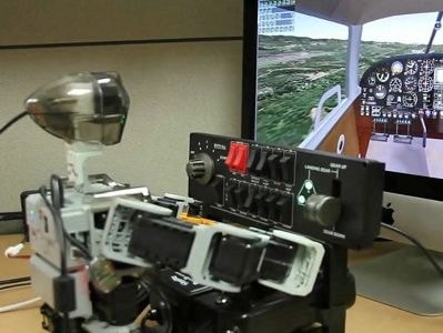 Robot thay thế phi công sắp thành hiện thực