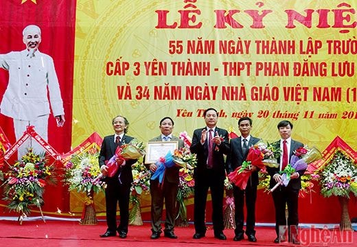 Trường THPT Phan Đăng Lưu kỷ niệm 55 năm thành lập