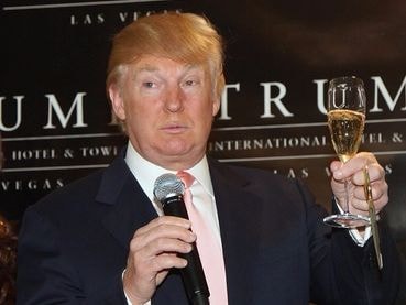 Vì sao Donald Trump tuyệt đối nói không với rượu?