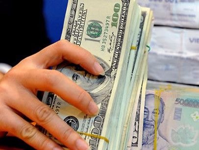 Ngân hàng Nhà nước có thể bán USD để ổn định thị trường