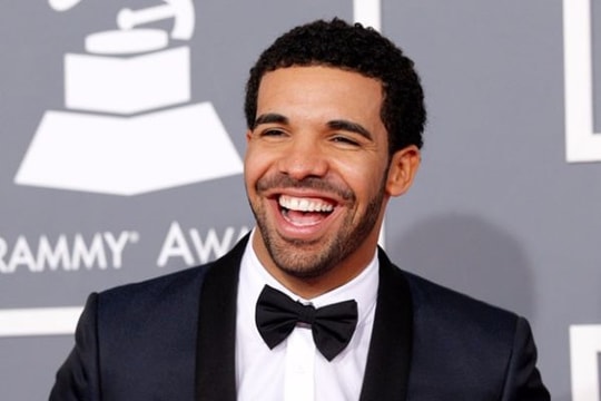 Drake và Rihanna: Ông hoàng, bà chúa của làng nhạc số 2016