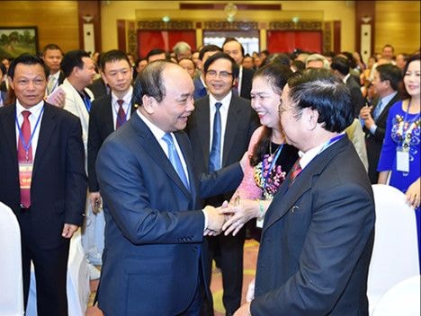 Thủ tướng: 'Xóa bỏ quan hệ thân hữu bóp chết việc làm ăn chân chính'