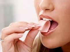 Những thực phẩm khắc tinh của 'chuyện yêu'