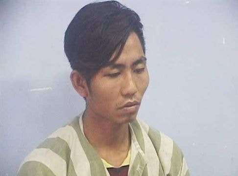 Nấp trong ô tô phục kích, chờ chủ xe vào để cướp tài sản