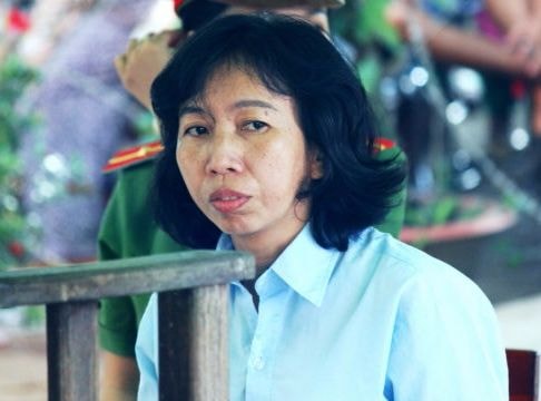 Lừa đảo chạy án và lo lót giấy tờ, nhận 13 năm tù