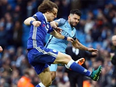 Aguero bị treo giò vì hành động phi thể thao