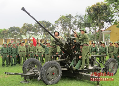 Quân khu 4: Bồi dưỡng kiến thức quốc phòng và an ninh cho hơn 70.000 người