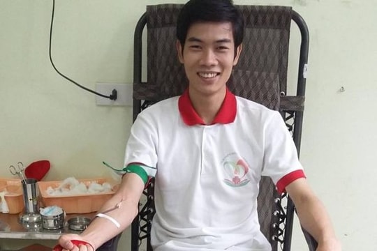 Nam sinh 10 lần tình nguyện hiến máu cứu người