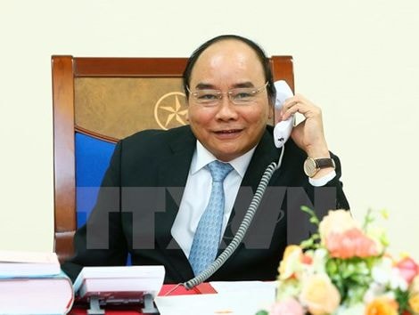 Thủ tướng Nguyễn Xuân Phúc điện đàm với ông Donald Trump