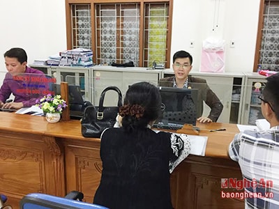 'Hết việc chứ không hết giờ' ở Sở Kế hoạch và Đầu tư