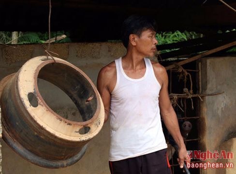 'Hiệu lệnh' gọi gia súc độc đáo của đồng bào vùng cao