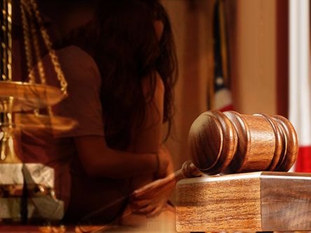 Đang mang thai có được hoãn chấp hành hình phạt tù?