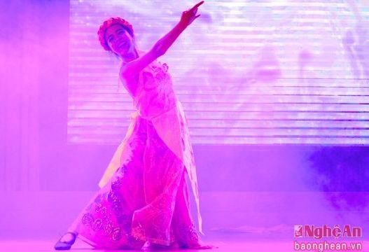 Sinh viên ĐH Vinh cháy hết mình với VinhUni's Got talent