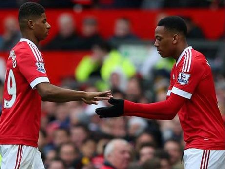 Mừng vì Ibra nhưng lo Martial, Rashford...!