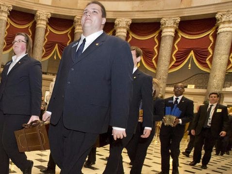 Các đại cử tri Mỹ chịu sức ép chưa từng có trước giờ bỏ phiếu bầu tổng thống