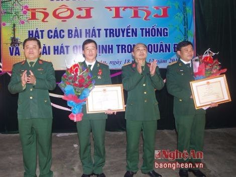 Trung đoàn 335 tổ chức các hoạt động chào mừng ngày truyền thống