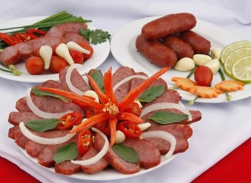 Hiểm họa từ xúc xích, lạp sườn