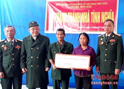 Trao nhà tình nghĩa cho cựu binh thành cổ Quảng Trị