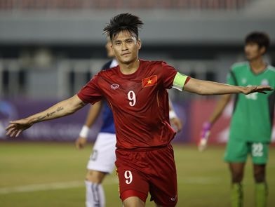 Công Vinh làm Phó Chủ tịch CLB TPHCM