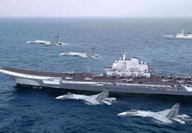 Tàu sân bay Trung Quốc đi vào Biển Đông
