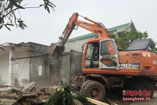 Hơn 170 hộ dân Hưng Đông bàn giao mặt bằng cho dự án đô thị Vinh