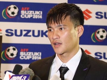 Công Vinh ngồi ghế Phó Chủ tịch CLB TP.HCM: Vẹn cả đôi đường!