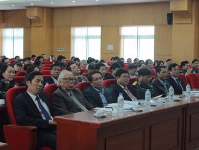 Nhiều tờ báo chỉ khai thác mặt trái của xã hội để 'câu view'