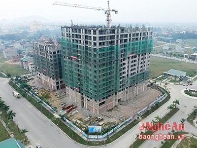 Tổ hợp chung cư Cửa Tiền Home 18 tầng sắp được 'cất nóc'