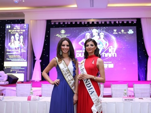 Lần đầu tiên, Việt Nam có Hoa khôi du lịch