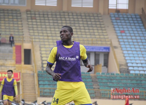 Đi tìm đội hình 'chuẩn' cho SLNA trước thềm V.League 2017