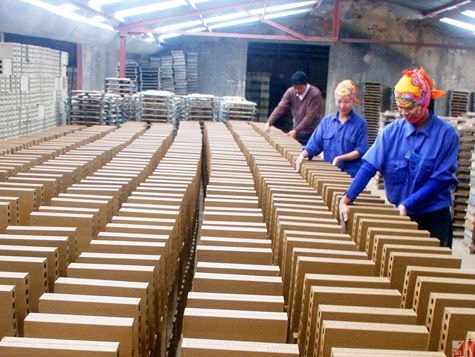 Công ty CP Gạch ngói & Xây lắp Hưng Nguyên sản xuất hơn 32 triệu sản phẩm/năm