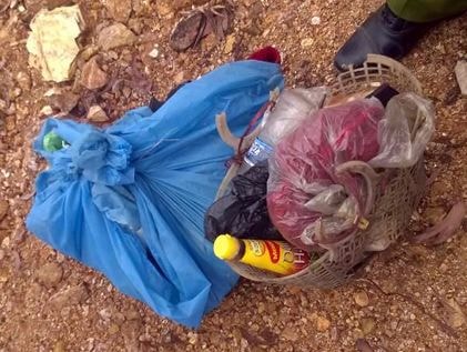 Người phụ nữ chết ở sân bóng xã thần kinh không ổn định