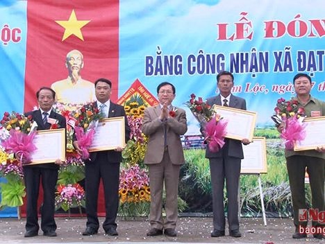 Xã Nam Lộc (Nam Đàn) và Nghĩa Hội (Nghĩa Đàn) về đích NTM
