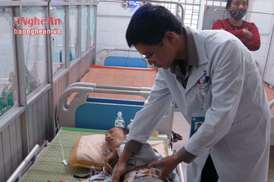 Cắt bỏ thành công khối u 'khổng lồ' ở bệnh nhân dị tật