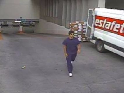 Tay súng giả làm nữ y tá khi mưu sát nhà ngoại giao Mỹ