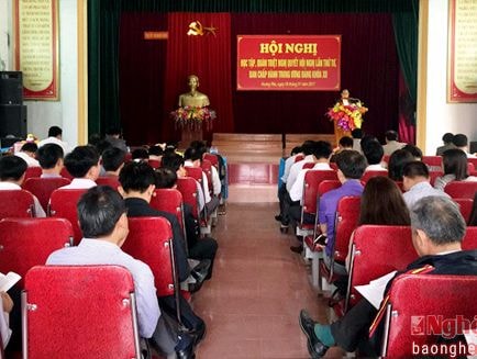 Các địa phương quán triệt Nghị quyết Trung ương 4 (khóa XII)